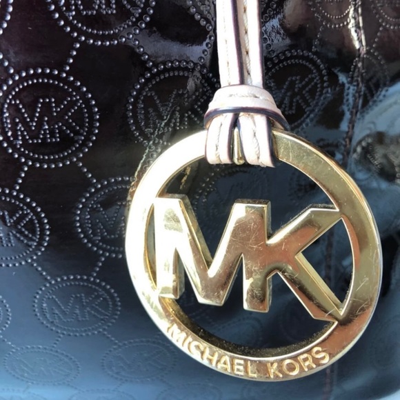 michael kors handbag - Picture 2 of 9